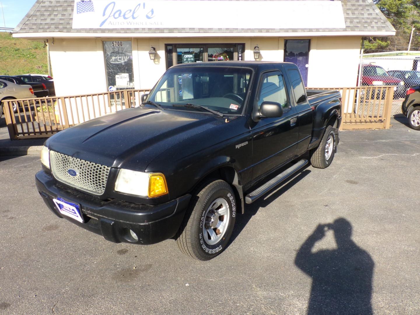 2002 Black /gray Ford Ranger (1FTYR14U72T) with an 3.0 V6 engine, Automatic transmission, located at 5700 Curlew Drive, Norfolk, VA, 23502, (757) 455-6330, 36.841885, -76.209412 - Photo#0